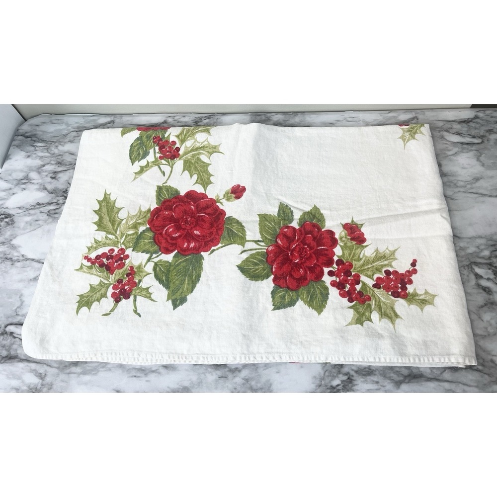 Vtg Holiday White Tablecloth Red Floral Green Holly Berries Pattern Rectangular
